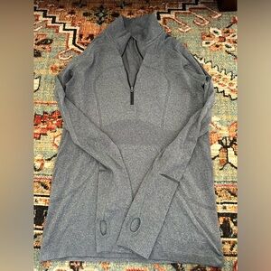 NWOT Lululemon Half Zip Thumb Hole Long Sleeve Athletic Shirt